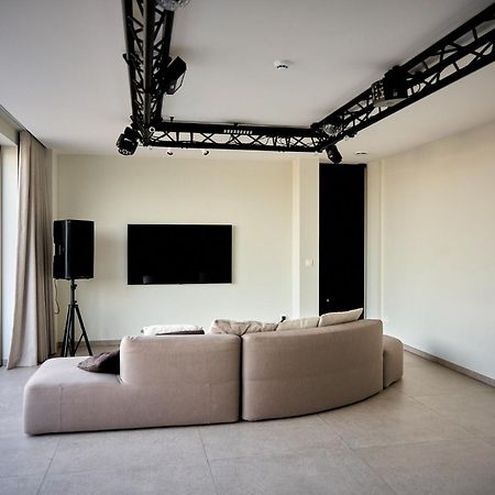 Kaoz Highstreet The Luxury Loft Apartman Hoogstraten Kültér fotó